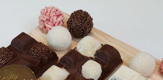 Barra de Chocolate Recheada com Brigadeiros