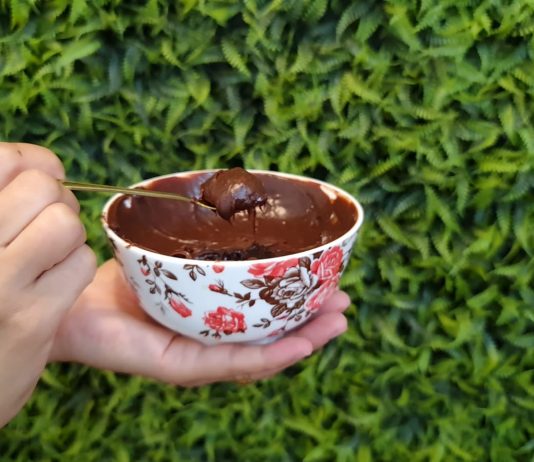 Recheio Trufado de Chocolate para Bolos