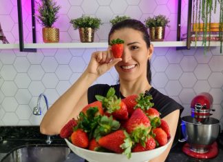 Por que utilizo Morango Orgânico fresco direto do produtor em minhas receitas Por que eu utilizo Morango Orgânico fresco direto do produtor em minhas receitas