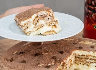 Tiramisù na Travessa: Sobremesa Italiana Deliciosa! Tiramisù na Travessa: Sobremesa Italiana Deliciosa!