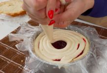 Aprenda 2 Técnicas Fáceis para Montar Bolos Trufado! 🍫 Curso Online Grátis by Kelly Chocolates Técnicas Fáceis para Montar Bolos Trufado