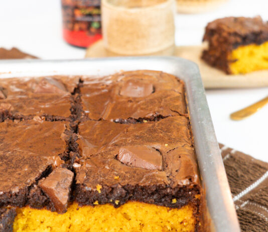 Bolo de Cenoura com Brownie: A Receita que Vai Conquistar Seu Paladar! Bolo de Cenoura com Brownie: A Receita que Vai Conquistar Seu Paladar!