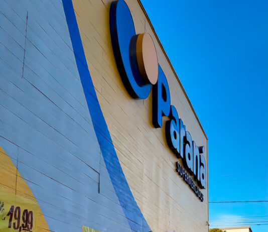 Fui convidada como influenciadora para a Caça aos Ovos no Paraná Supermercados em Assis Chateaubriand e foi inesquecível! Fui convidada como influenciadora para a Caça aos Ovos no Paraná Supermercados em Assis Chateaubriand e foi inesquecível!